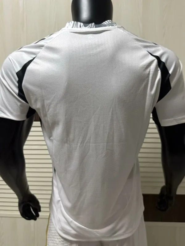 25-26 Real Madrid White Special Edition Player Version Soccer Jersey *三叶草龙