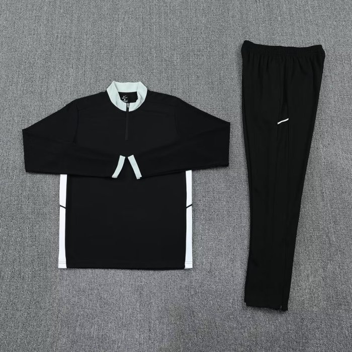 25-26 High Quality Half Pull Tracksuit— Black 黑色