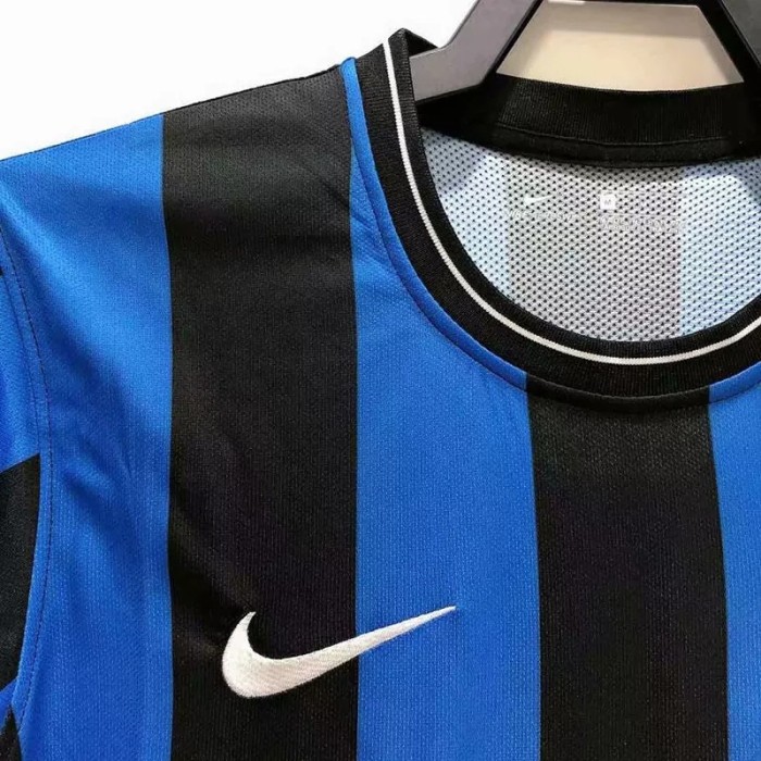 2009-2010 Inter Milan Home Retro Soccer Jersey(带决赛字)