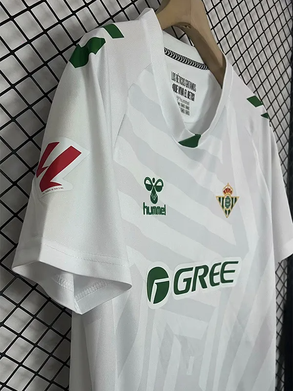 25-26 Real Betis White Goalkeeper Fans Soccer Jersey