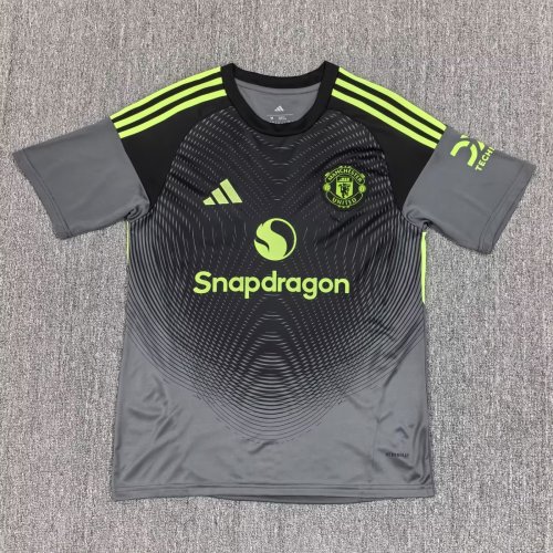 25-26 Man Utd Black Goalkeeper Fans Soccer Jersey