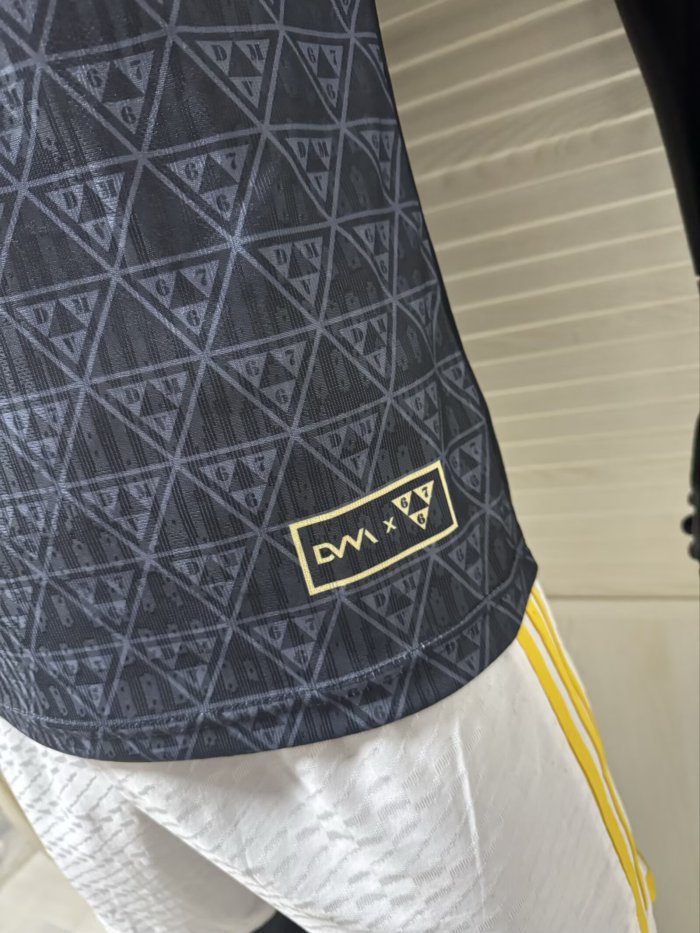 25-26 PSG Black Co-Signed Version Player Version Soccer Jersey