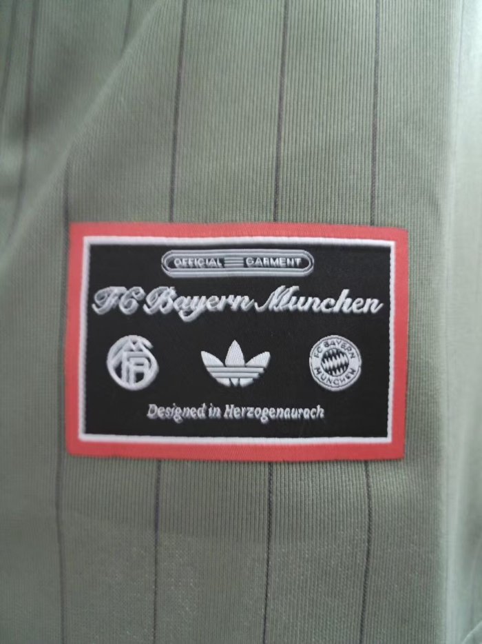 25-26 Bayern Green Casual Edition Player Version Training Shirts