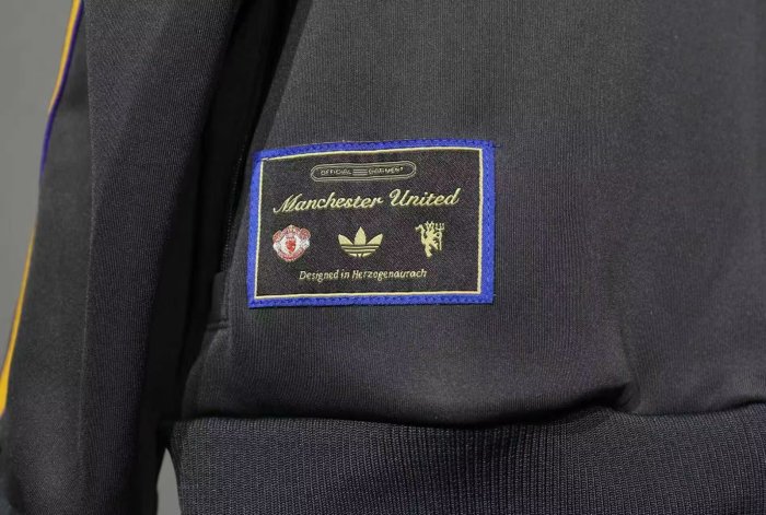 25-26 Man Utd High Quality Jacket Tracksuit