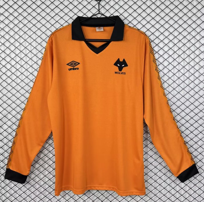 1980-1981 Wolves Home Long Sleeve Retro Soccer Jersey