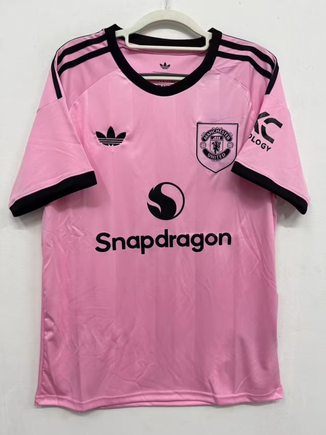 25-26 Man Utd Pink Goalkeeper Fans Soccer Jersey