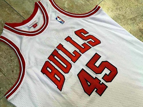 1994-1995 NBA Bulls Jordan#45 Retro White Top Quality Dense Embroidery Jersey