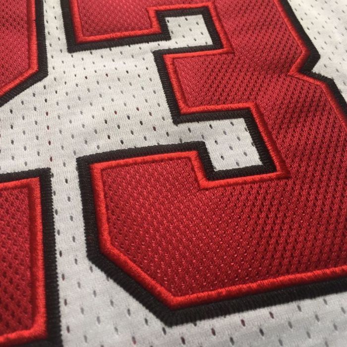 1996-1997 NBA Bulls Jordan#23 Retro White Top Quality Dense Embroidery Jersey