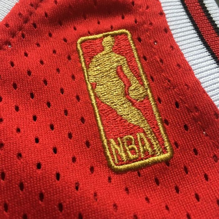 1996-1997 NBA Bulls Jordan#23 Red Retro White Top Quality Dense Embroidery Jersey