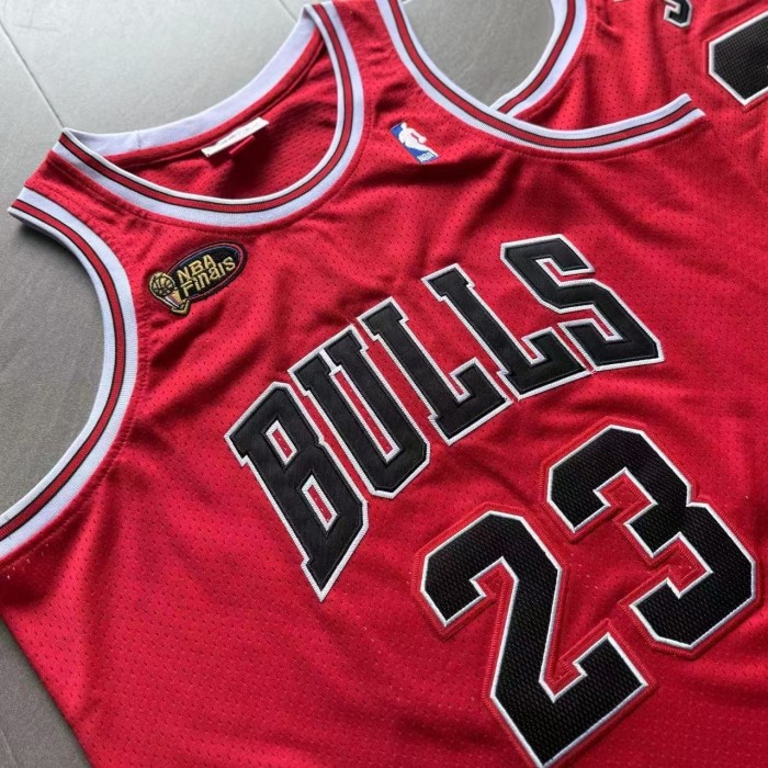 1997-1998 NBA Bulls Jordan#23 Red Retro White Top Quality Dense Embroidery Jersey