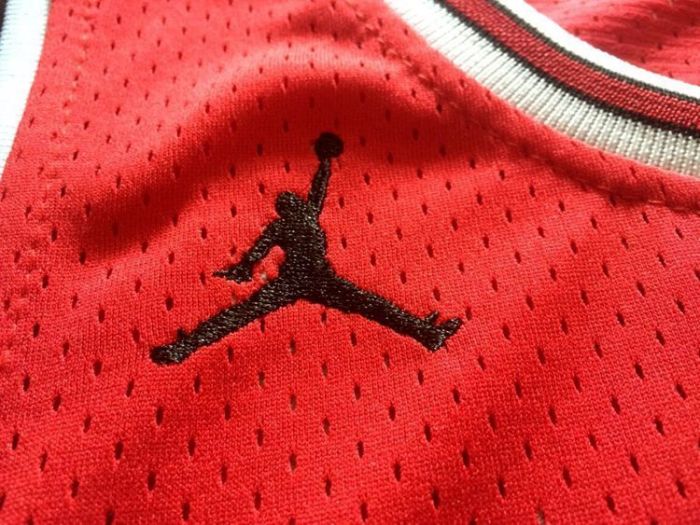 NBA Bulls Jordan#23 Red Commemorative Edition Top Quality Dense Embroidery Jersey