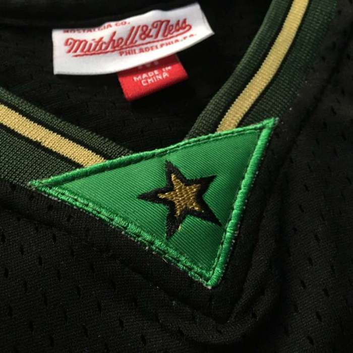 2000-2001 M&N Sixers Iverson #3 Camouflage Black Retro Top Quality Dense Embroidery Jersey