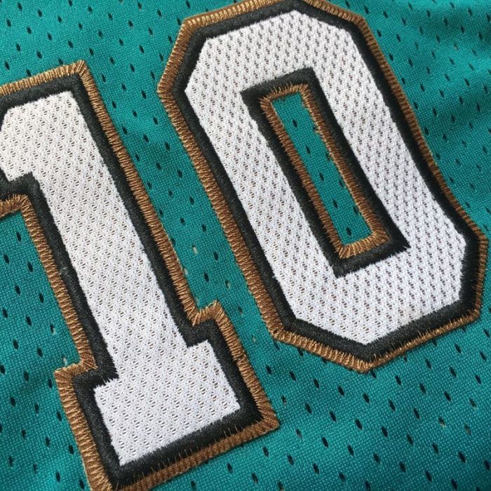 1998-1999 M&N The Grizzlies Bibby #10 Green Retro Top Quality Dense Embroidery NBA Jersey