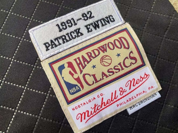 1991-1992 M&N The Knicks Ewing #33 Black Retro Top Quality Dense Embroidery NBA Jersey