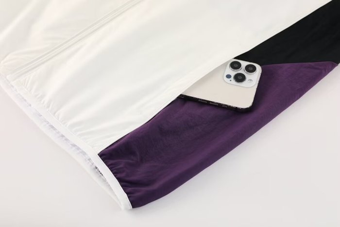 25-26 Man Utd White Windbreaker