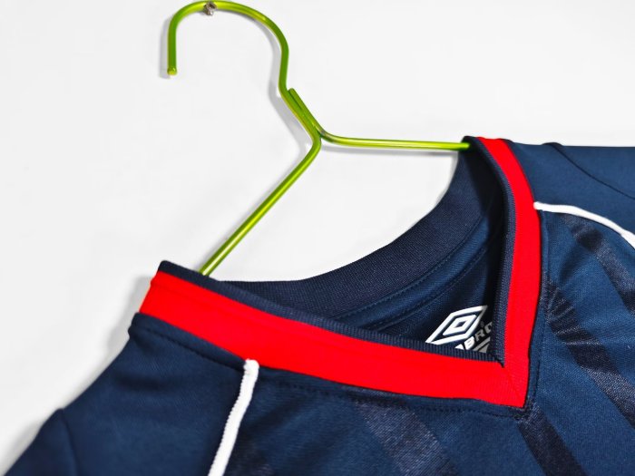 2001-2002 Celta Away Retro Soccer Jersey