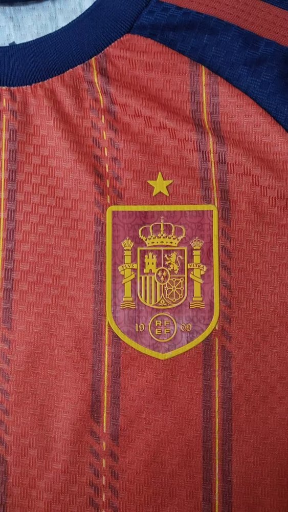 2026 Spain Home Kids Player Version Soccer Jersey (球员童装)