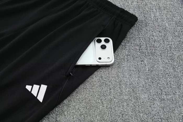 25-26 Man Utd High Quality Polo Tracksuit