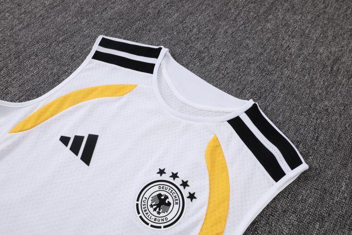2026 Germany White High Quality Player Version Tank Top And Shorts Suit (球员套装)