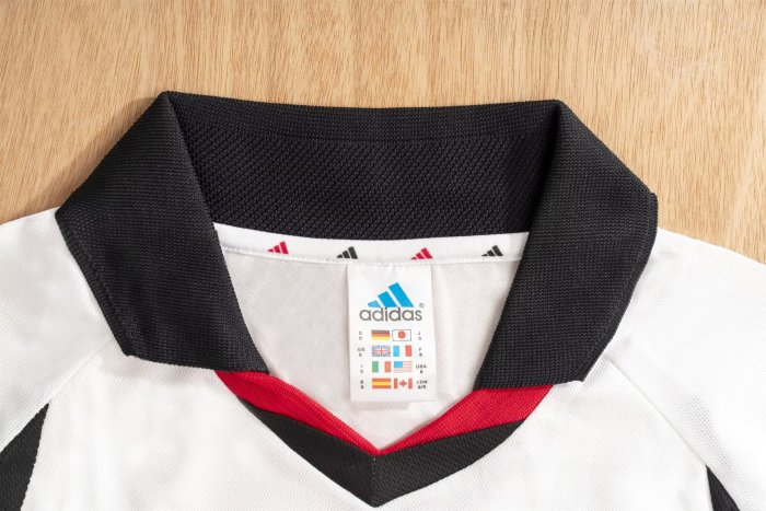 2001-2002 Fulham Home Retro Soccer Jersey