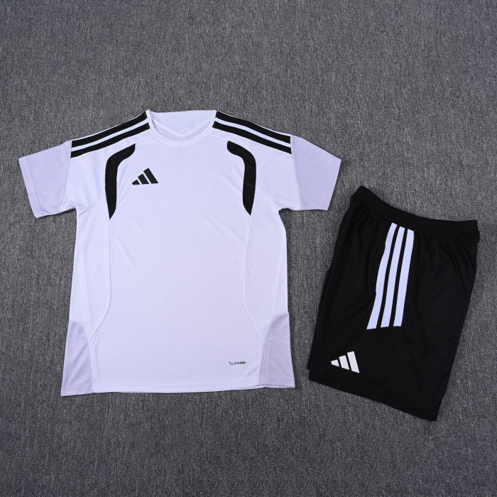 2026 AD White Training Short Suit