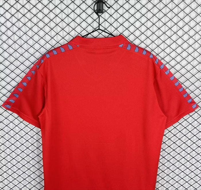 1983 Osasuna Home Retro Soccer Jersey