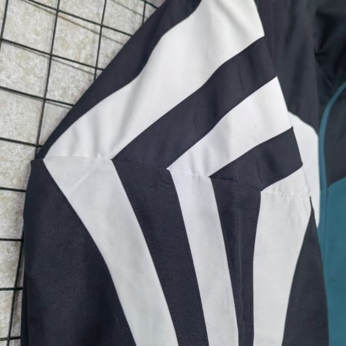 2026 LIV New Pattern Windbreaker