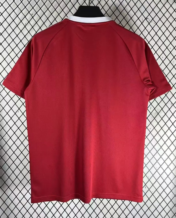 26-27 Man Utd Red Casual Version Training shirts