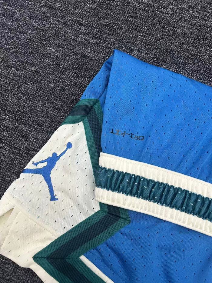 2026 High-Quality Embroidery Sporty Casual Pants - With pockets