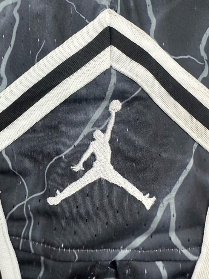 2026 High-Quality Embroidery Sporty Casual Pants - With pockets