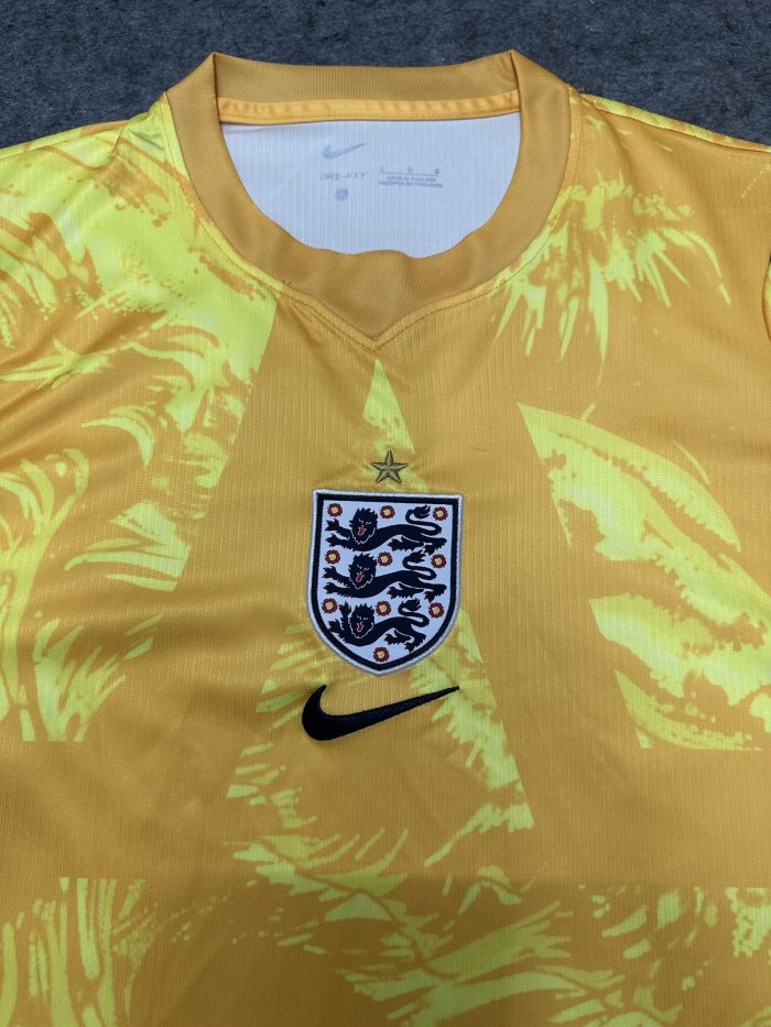 2026 England GoalKeeper Fans Soccer Jersey