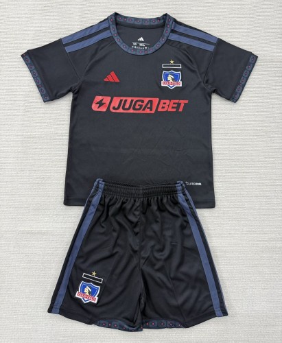 26-27 Colo-Colo Away Adult Suit