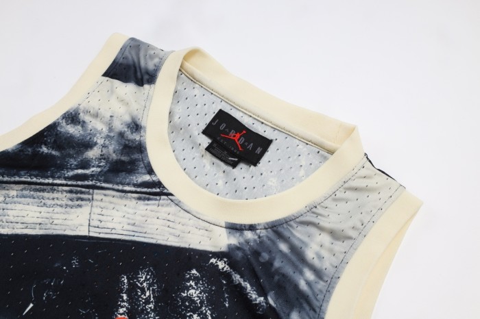 2026 High-Quality Black Vest