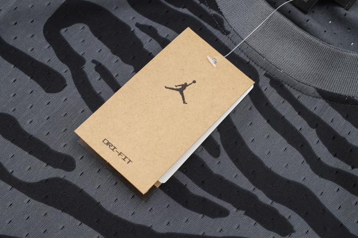 2026 High-Quality Black Vest