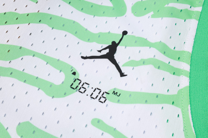 2026 High-Quality Green Vest