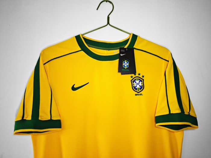 1998 Brazil Home Retro Soccer Jersey*耐克标有蓝边