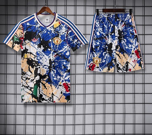 26-27 Man Utd High Quality Training Short Suit
