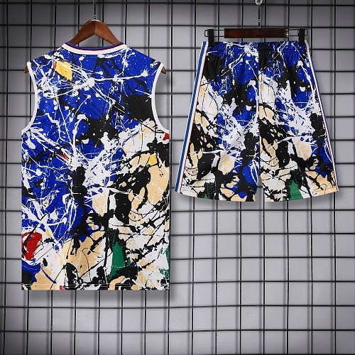 26-27 Man Utd High Quality Tank Top And Shorts Suit
