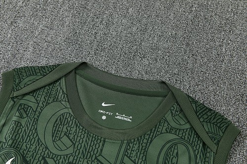 26-27 CHE High Quality Tank Top And Shorts Suit