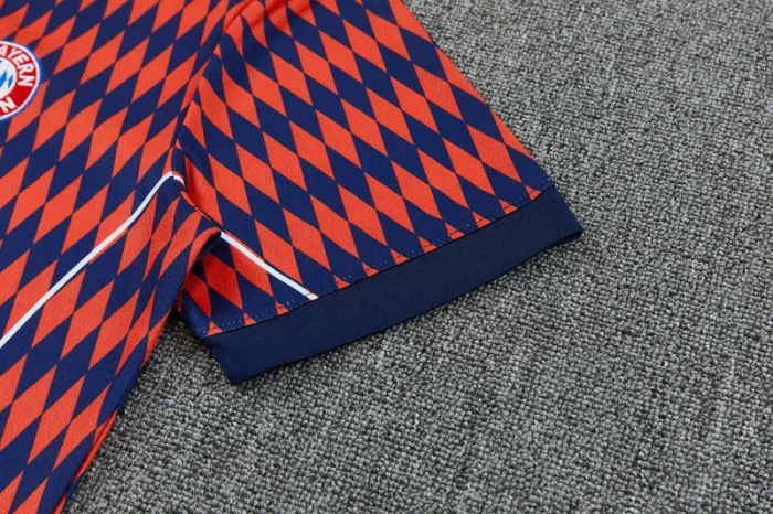 26-27  Bayern Short shirts and Long trousers Suit (圆领)