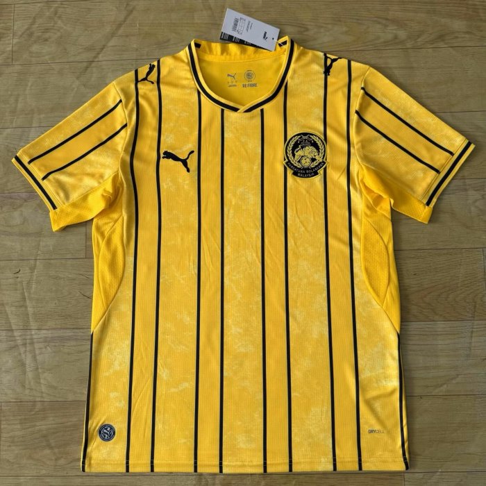 26-27 Malaysia Home Fans Soccer Jersey