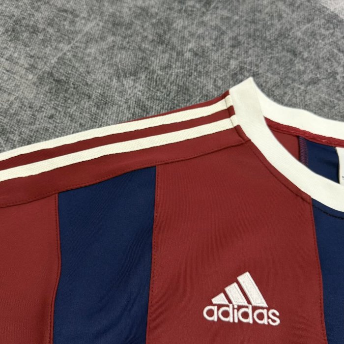 26-27 Bayern Red Blue Short sleeves Loose And Thickened Hoody