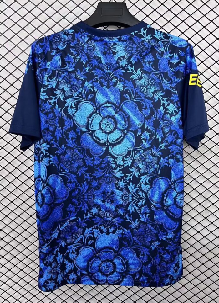 26-27 Leeds United Training shirts