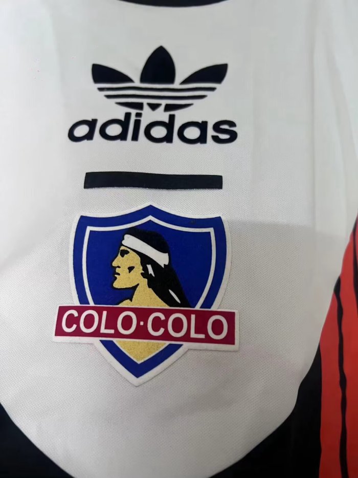 26-27 Colo-Colo White Hoody
