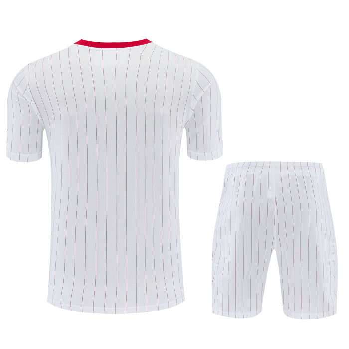 26-27 Man Utd High Quality Training Short Suit