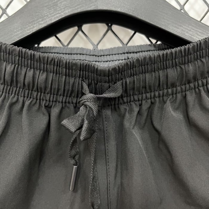 2026 ON Black Casual Short Pants