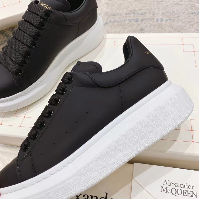 Alexander McQueen OVERSIZED Sneaker Size 35-45  8-Color