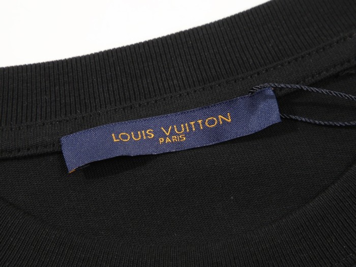 Louis Vuitton Unisex T Shirt S-XL 2-Color