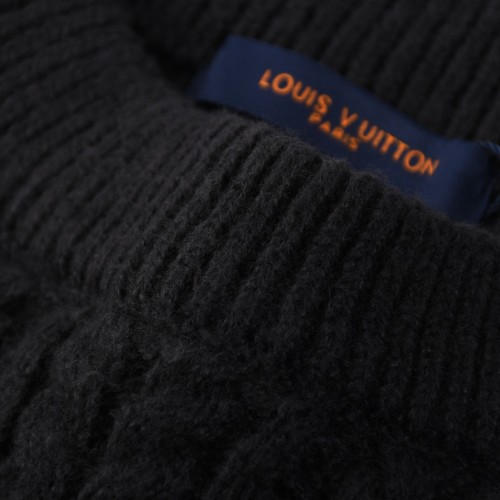 Louis Vuitton Unisex Sweatshirt Size S-XL