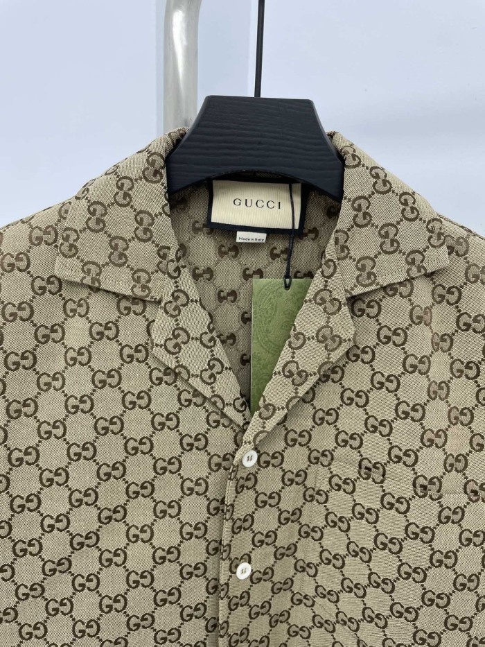 Gucci Sommeranzug Size S-XL